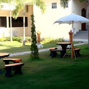 Golden Land Hotel